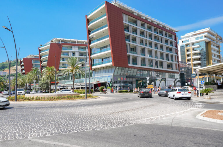 Commercial premises for sale in the center of Budva