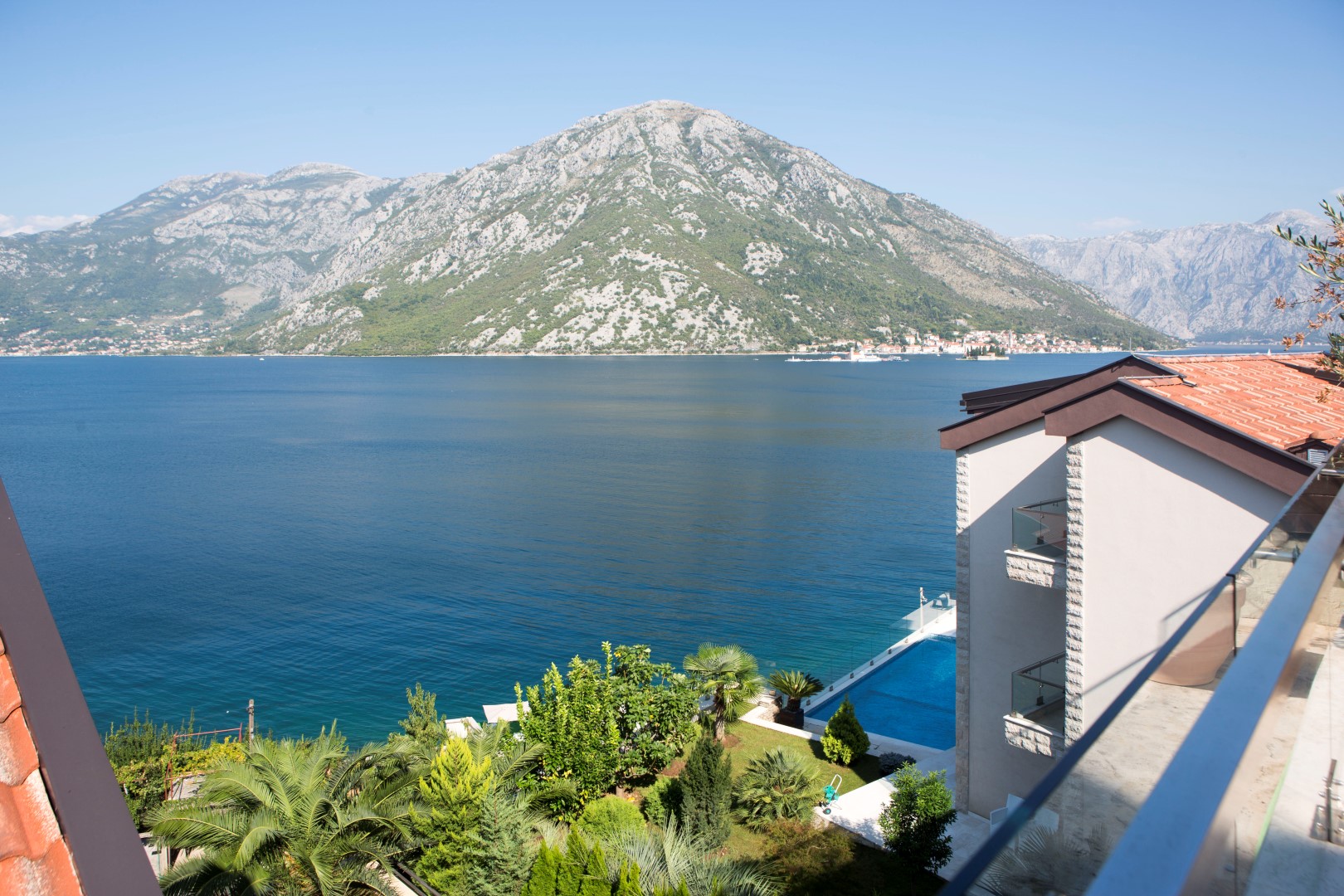 дом в черногории у моря