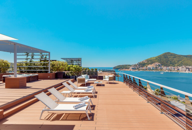 Penthaus sa 4 spavaće sobe u Dukley Gardens rezidencijalnom kompleksu