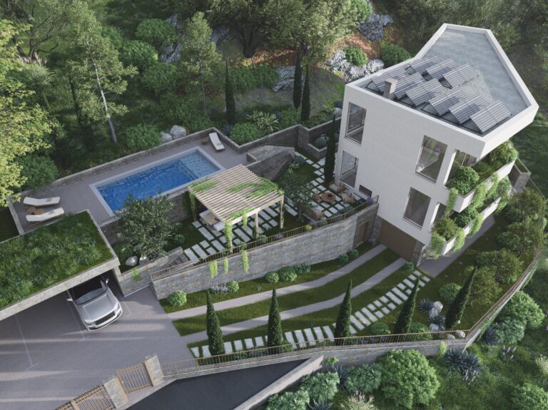 Luxury villa with panoramic seaview in the center of Tivat