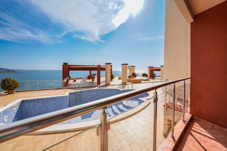 2 bedroom apartment in the frontline residential development
