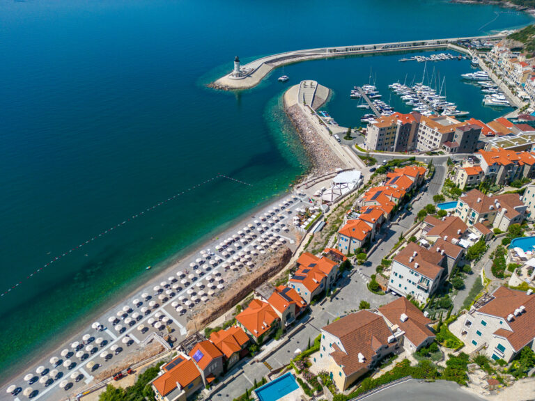 Новый гольф-курорт мирового класса The Peaks Lustica Bay