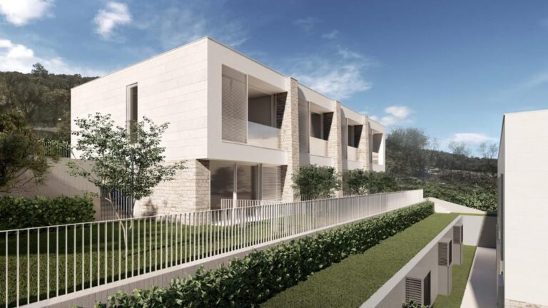 Complex of townhomes with seaview on Lustica peninsula