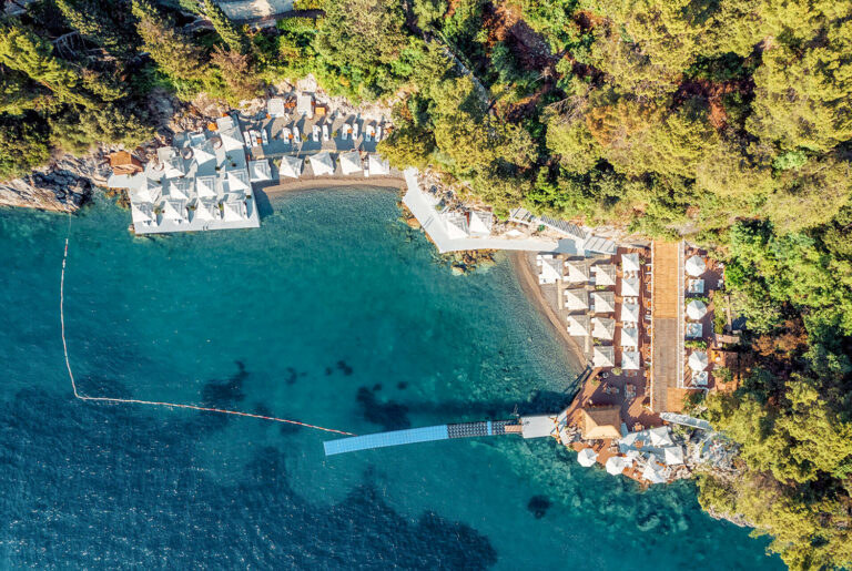 Luksuzni penthaus sa 3 spavaće sobe u Dukley Gardens