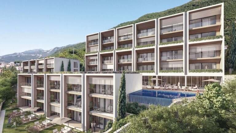 1-bedroom apartment near the sea and Portonovi