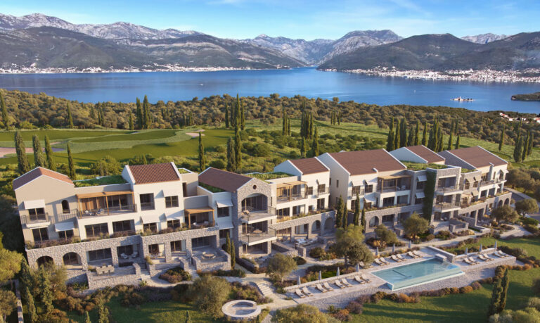 Новый гольф-курорт мирового класса The Peaks Lustica Bay