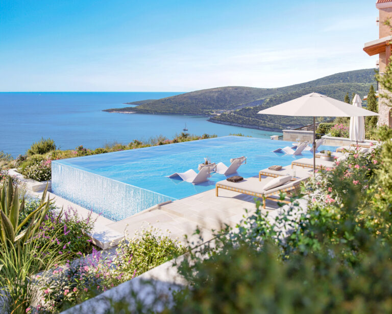 Exclusive three-bedroom apartment in the new residence Lustica Bay – Horizon