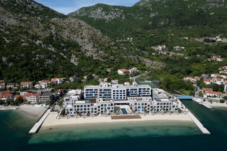 1-bedroom apartment in MÖVENPICK RESIDENCES TEUTA KOTOR BAY