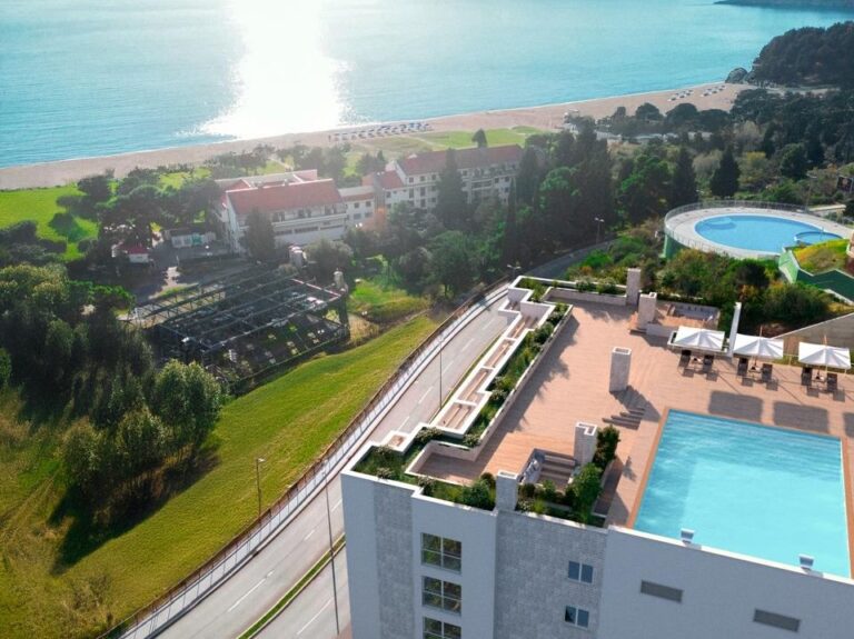 3-bedroom apartment in a new building in Bečići 200m from the sea