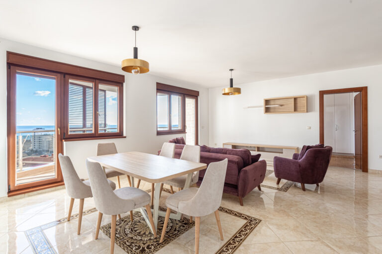 Scenic furnished apartments with 2 bedrooms in Bečići