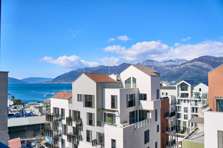 Two-bedroom apartment in Boka-place Porto Montenegro