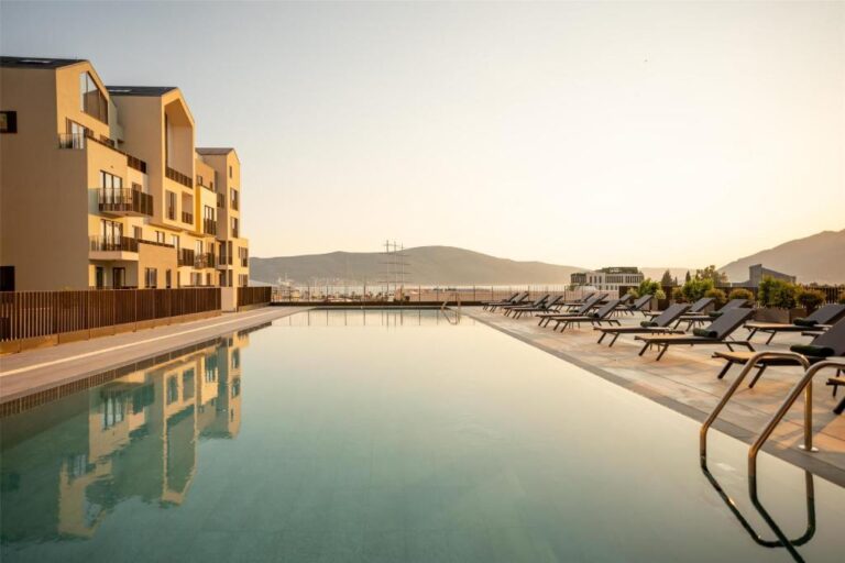 Апартаменты с 1 спальней в 5*отеле SIRO BOKA-PLACE