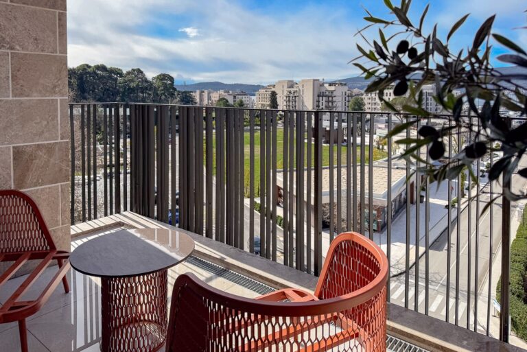 Апартаменты с 2 спальнями в Vero&Versa Residences Porto-Montenegro