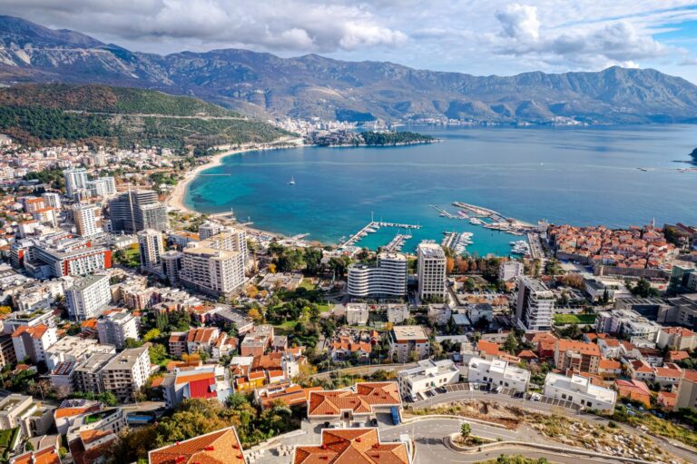 Private: Apartments in a low-rise residential building in Budva