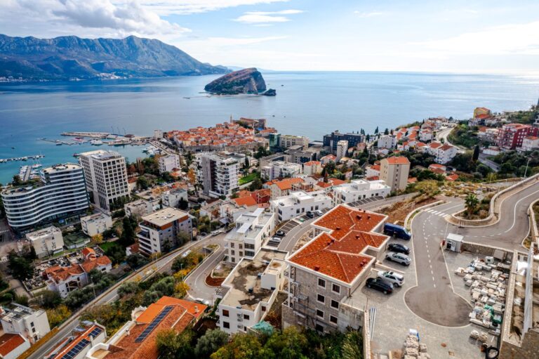 Private: Apartments in a low-rise residential building in Budva