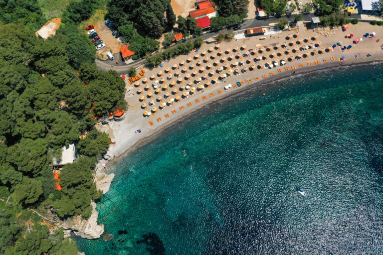 Sea-view two-bedroom apartment above Lučice Beach in Petrovac
