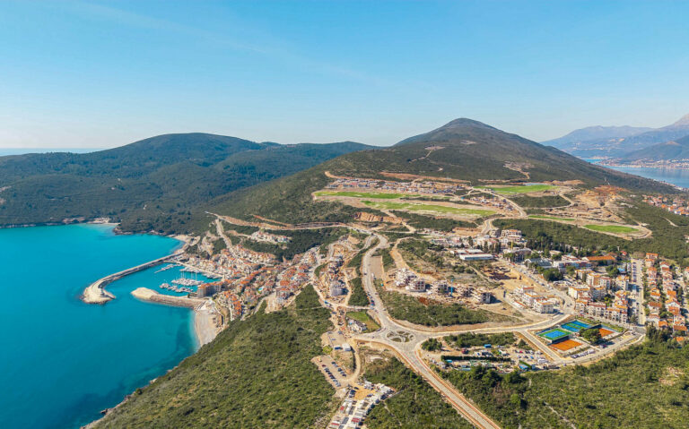 Lustica Bay: новый район Centrale