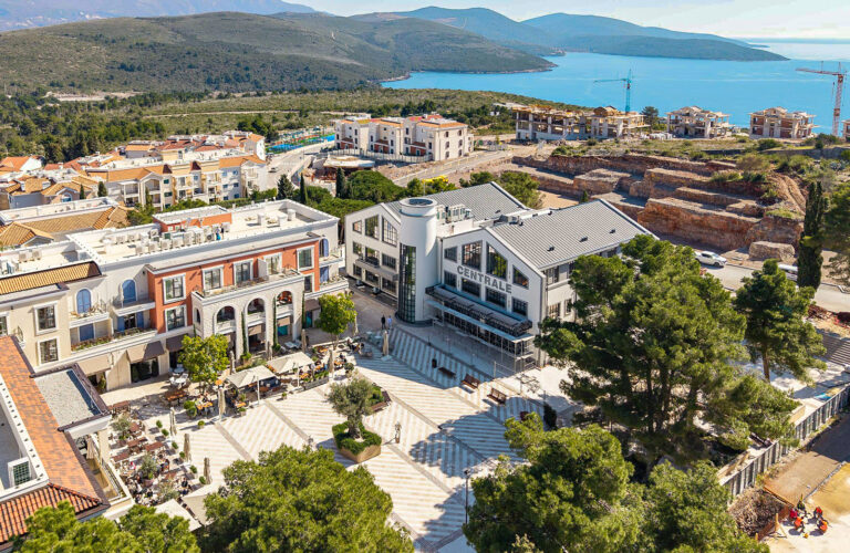 Готовые апартаменты в Centrale Lustica Bay