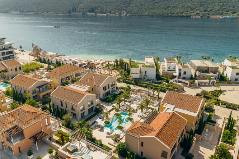 Luxury two-bedroom apartment in Portonovi