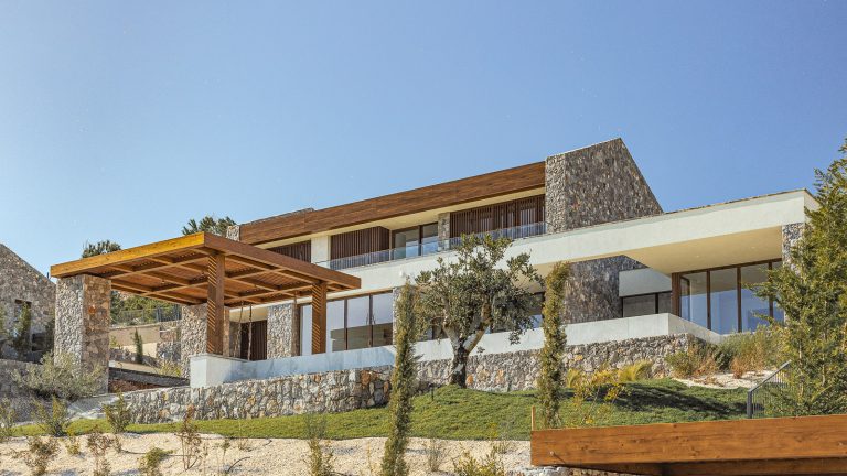 Вилла с 5 спальнями в The Peaks Luštica Bay