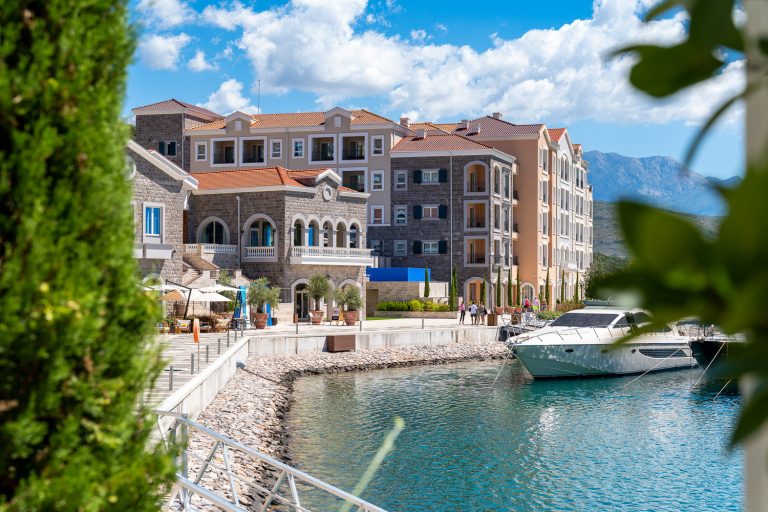 Sea view apartment at The Chedi Luštica Bay