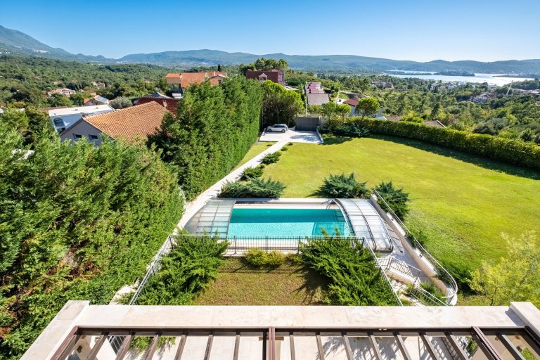 Panoramic sea-view villa with pool and sauna in Tivat