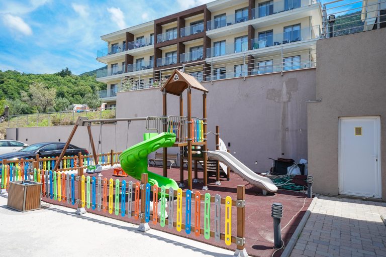 Modern one-bedroom apartment in the Bay of Kotor