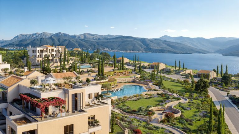 Penthouse at The Peaks Luštica Bay