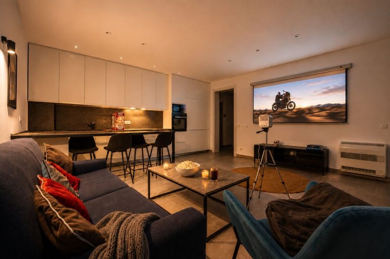 Apartment with mountain views in Kotor